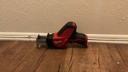 Milwaukee M12 Hackszall Reciprocating Saw