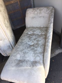 Bench cauch