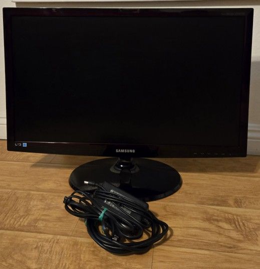 Samsung 27" Computer Monitor 