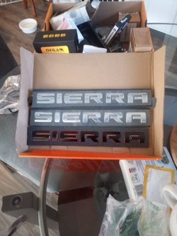GMC Sierra Emblems