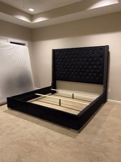 $499 Queen/King 6ft Bed Frame  