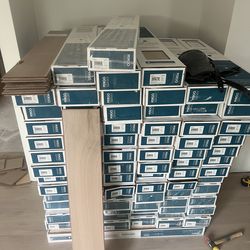 Vinyl and laminate planks