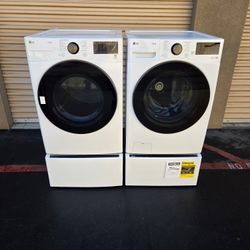 LG Front Load Washer And Gas Dryer W Pedestal 