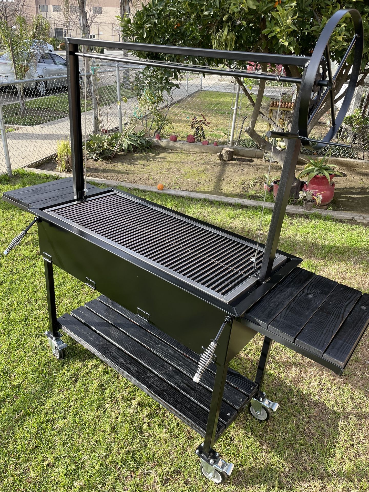 BBQ Grills/ Asadores