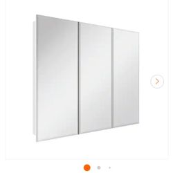 Glacier Bay
Rectangular Medicine Cabinet