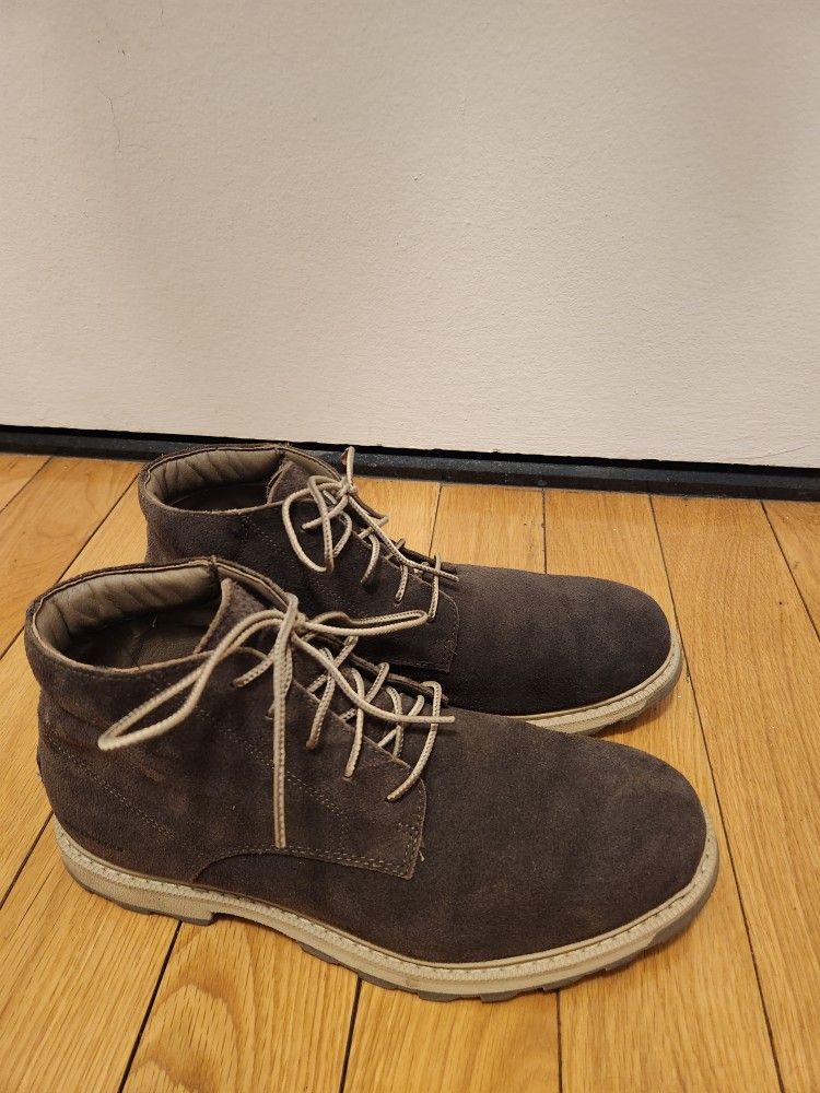 Sorel Madison II Waterproof Chukka Boot Size 9 (Men)