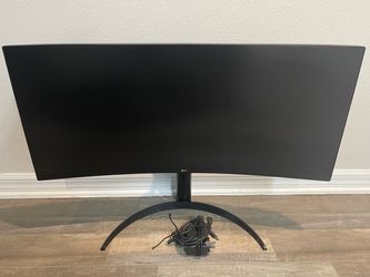 PC  Curved  Monitor