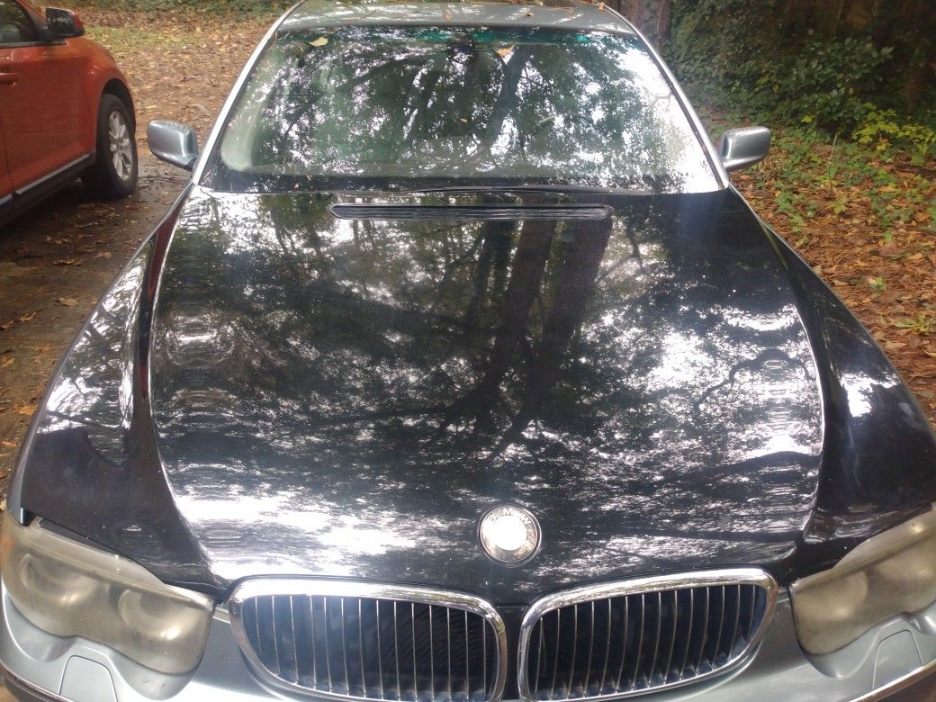 2007 Bmw 750li HOOD Only