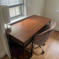Desk - Sturdy In A Great Condition