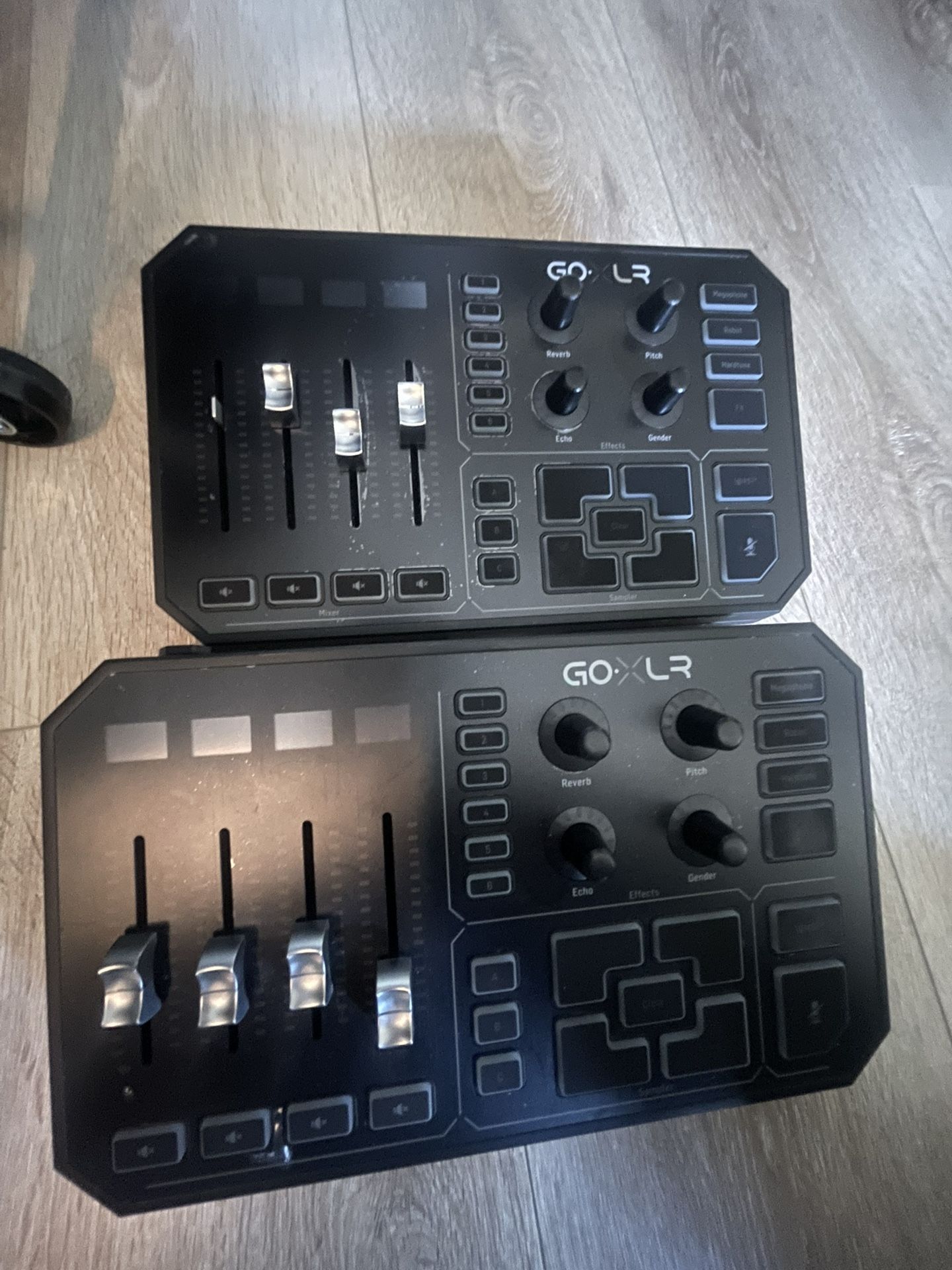 TC-Helicon GoXLR – Streaming / Audio Mixer (2 AVAILABLE)