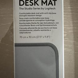 Logitech Desk Mat / Mousepad
