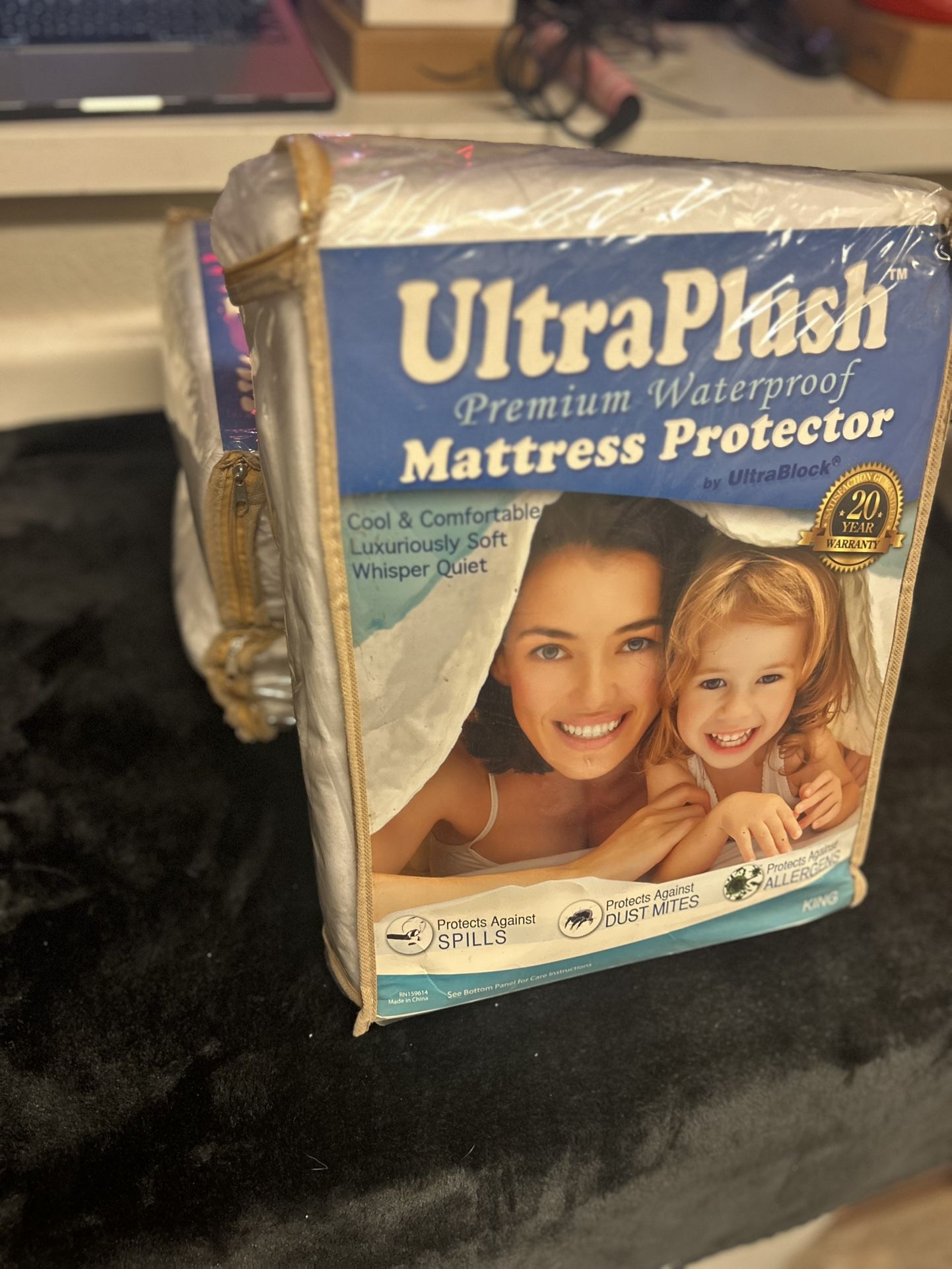 UltraPlush 100% Waterproof Mattress Protector