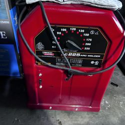Lincoln Electric 225 Ac Welder