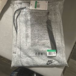 Nike Tech Sweats 