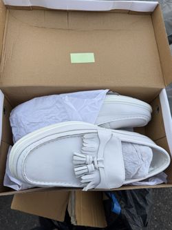 Men’s size 9 or 10 White Shoes