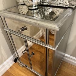 Pier 1 Hayworth Nightstands