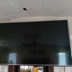 Tv.  LG   65'