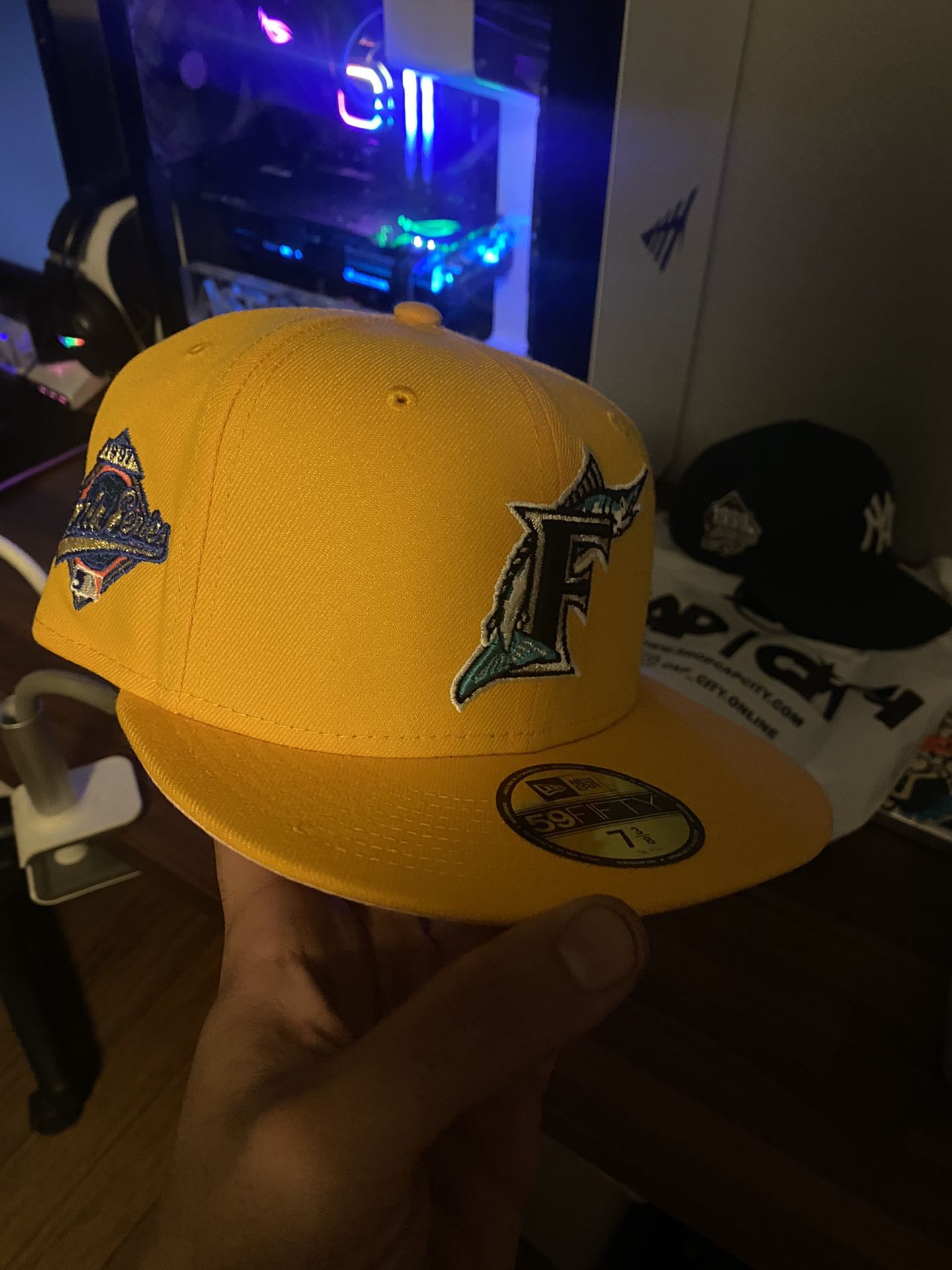 Florida Marlins Exclusive Cap City Hat