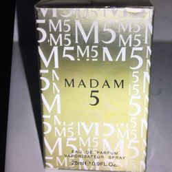 Brand new ladies perfume 