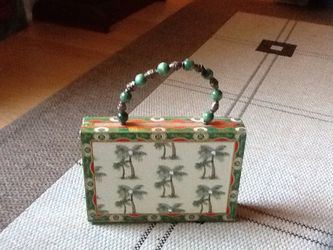 Backside of cigar purse