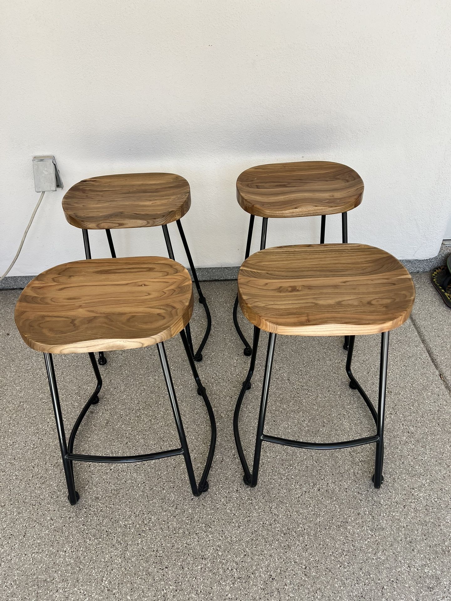 4 Bar Stools 24” Height
