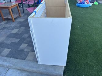 Gabinete Para Banos 36 De Largo Por 19 De Ancho