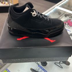 Air Jordan Three Retros Black Cat