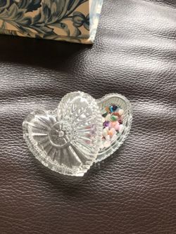 Cute Crystal Heart Box