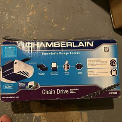 Chamberlain LW3000 Garage Door Opener 