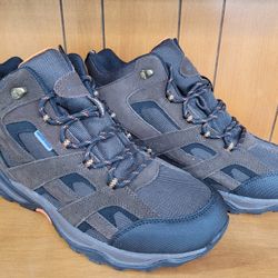 Never worn Eddie Bauer hiking work boots leather brown boots men's Size 11
 