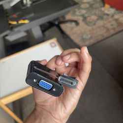 Display Port To VGA 