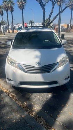 2013 Toyota Sienna