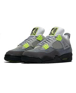 Air Jordan 4