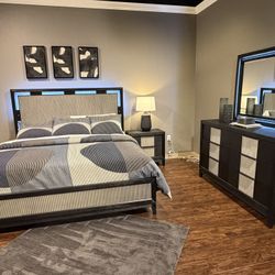 4PC King Bedroom Set 🔥 New Arrival 🔥