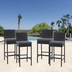 Set of 4 Outdoor Bar Stools