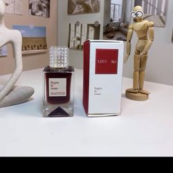 Valentino Perfume 