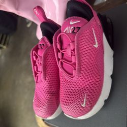 Toddler Size 4 Nike Shoes 
