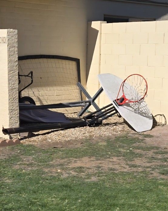 Free Basketball Hoop