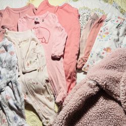 0-3 Months Babygirl Onesie Set! 🎀 (B)