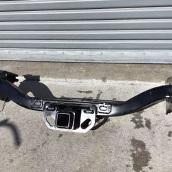 2016-2023 Toyota Tacoma, Tow Hitch