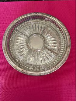 13 Inch Round Silverplated Tray with four sectioned glass insert