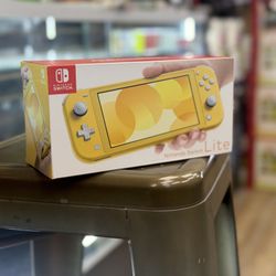 Nintendo Switch Lite
