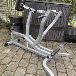 Valor Fitness Seated Row Machine With Independent Arms