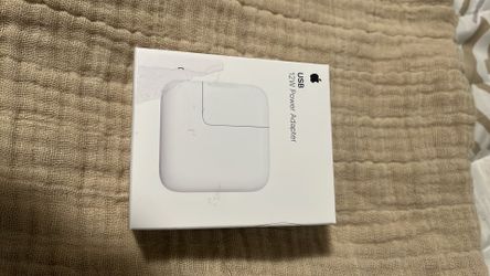 Apple A2167 12W USB Power Adapter For iPad/iPhone/iPod, White