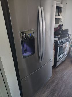 Whirlpool refrigerator