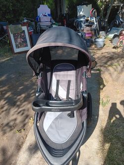!! Jogger  Baby Stroller  Graco