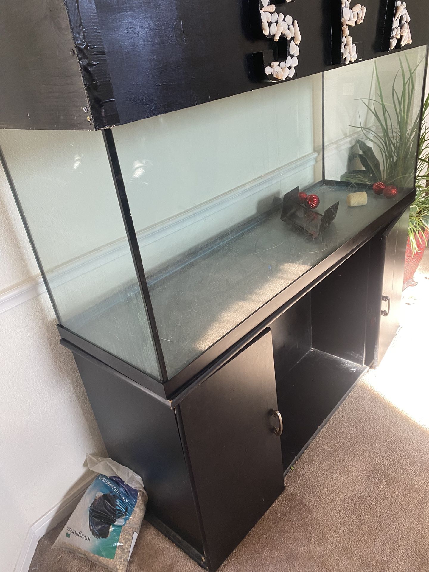 Fish Tank And Canopy