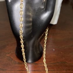 14k Gold Gucci Style Link  Chain