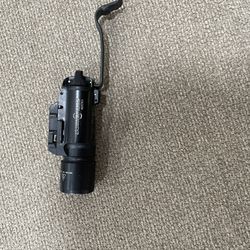 Surefire X300 Pistol Light With Pressure Pad