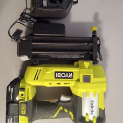ONE+ 18V 18-Gauge Cordless AirStrike Brad Nailer Kit with 2.0 Ah Battery and Charger



